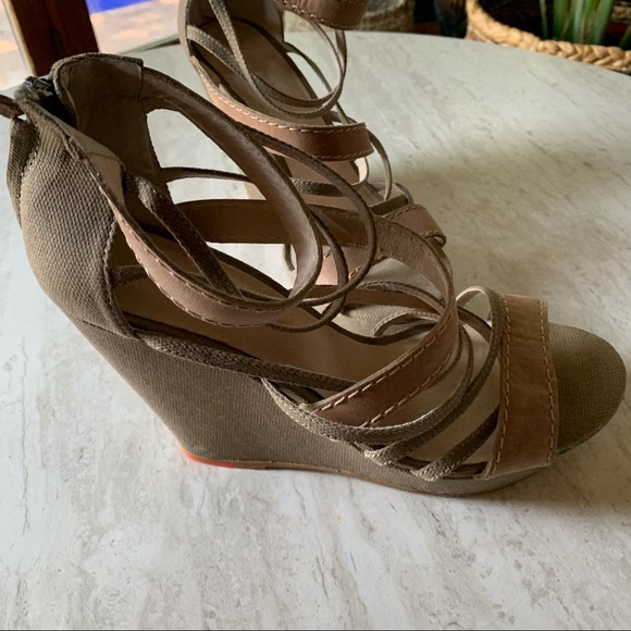 Joe Jeans Kemi Wedge - Picture 4 of 5